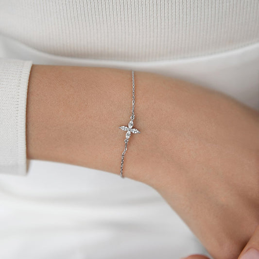 Flower of Victory Bracelet- S925 Sterling Silver, Rhodium Plated, Zircon